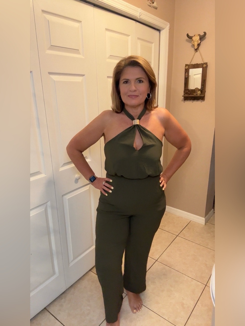 Olive Green Halter Jumpsuit Size Large NWT Wide Leg Keyhole Backless Romper - Picture 5 of 8